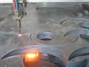 ce ອະນຸມັດ Flame cutting torch ເຄື່ອງຕັດ plasma cnc portable ໃນໂຮງງານຂອງຈີນ